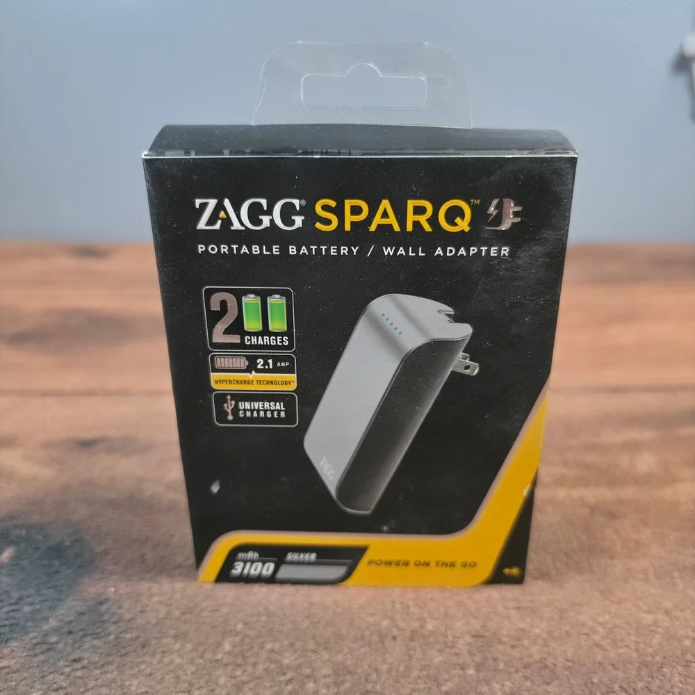 ZAGG SPARQ 3100 Portable Battery Wall Adapter Silver 3100mAh 2.1A Fast Charge
